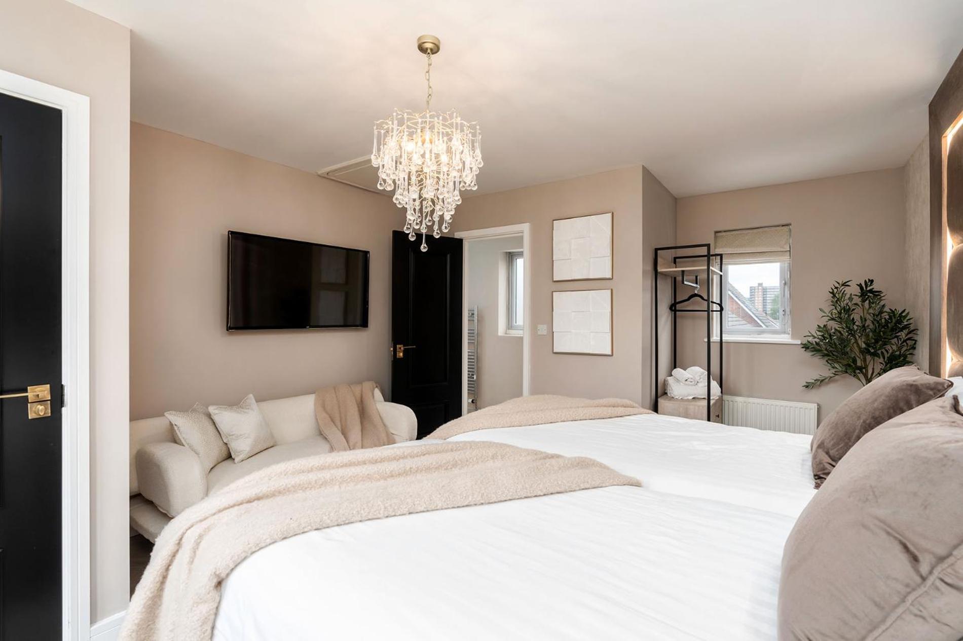 Riverside Villas Манчестър Екстериор снимка