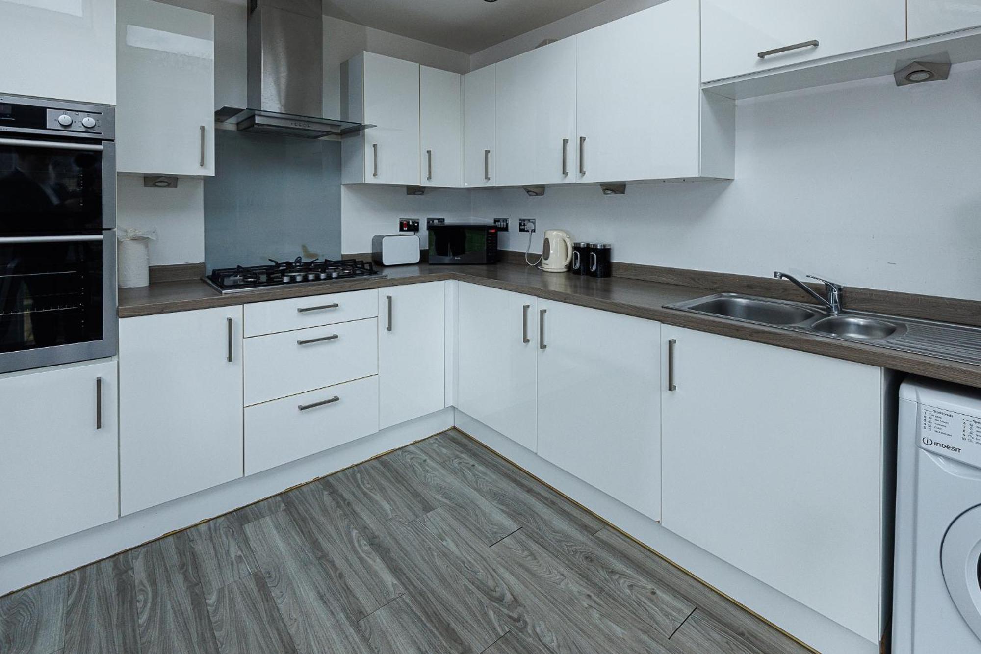 Riverside Villas Манчестър Екстериор снимка